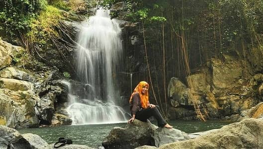 Air Terjun Pumbunga Tompobulu Maros