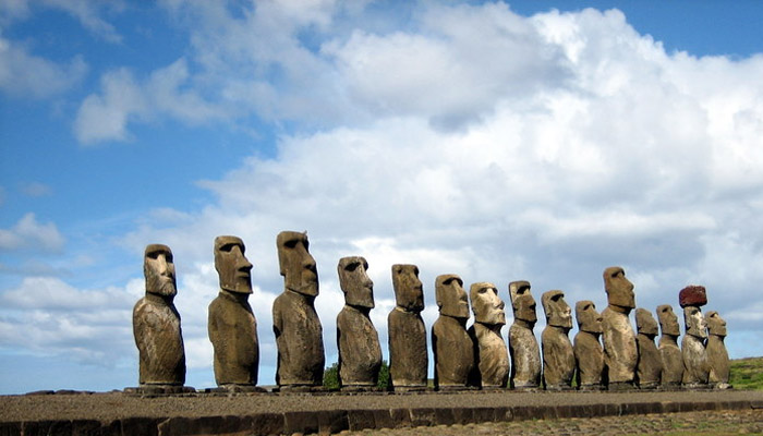 moai pulau paskah
