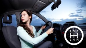 Cara Mundur Mobil Manual